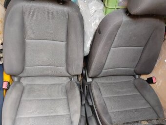Sedadla Audí A3 8P