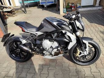 MV AGUSTA DRAGSTER 800