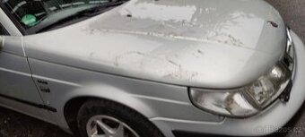 Saab 9-5 přední kapota