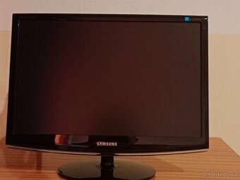 Samsung monitor 19"