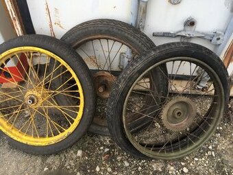 kolo z Jawa Perák +kolo CZ 150 - 1