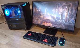 Herní PC s i5 11400F, RTX 3070 a 27" 75Hz FreeSync monitore