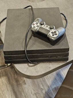 PlayStation 4 Slim 1TB