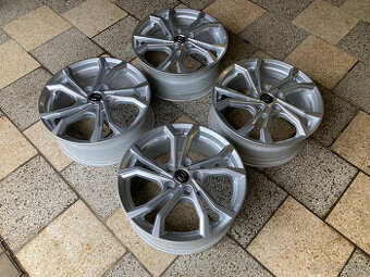 ALU disky 5x114.3 R17 Renault