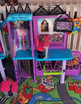Monster high katakomby