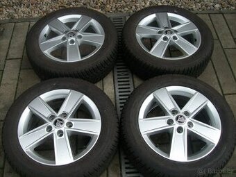 Alu zimní kola ŠKODA Octavia 3, typ STAR 16" 90%