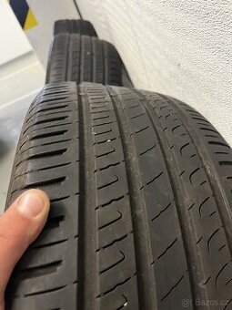 Prodám letní pneumatiky235/55 R18
