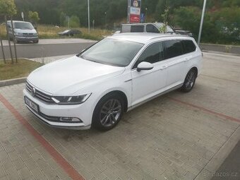 VW Passat 2.0 Tdi 110kw, 4x4, manuál - 1