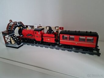Lego Harry Potter - Spěšný vlak do Bradavic 75955