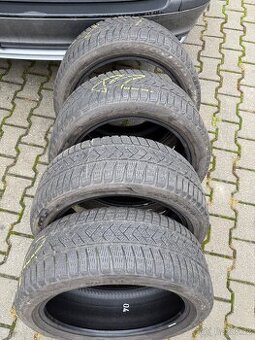 Zimni dvourozměrná sada 225/45R18 a 255/40R18 RUNFLAT