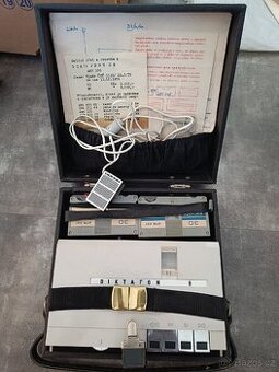 Tranzistorový diktafon Tesla ANP 305 D8