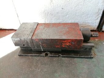 Strojní svěrák 160mm