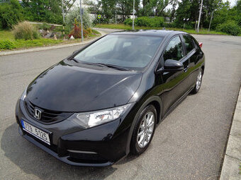HONDA CIVIC 1.4 i-VTEC KOUPENO ČR,1.MAJITEL,SERVISKA