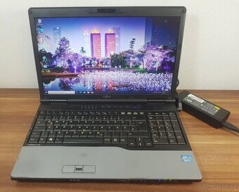 15,6" Fujitsu Lifebook E752 i5-3340M 8GB 256GB ssd