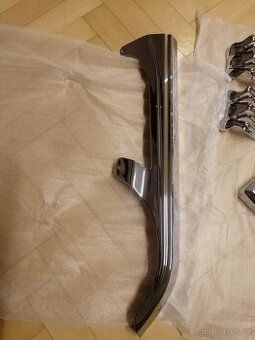 Prodám doplňky na Yamaha Raider XV 1900