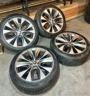 ALU Kola ŠKODA 5x112 R18 CASSIOPEIA Zimní Pneu 235/45/18