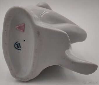 Krásná starožitná porcelánová soška Akt mladé ženy 26,5 cm