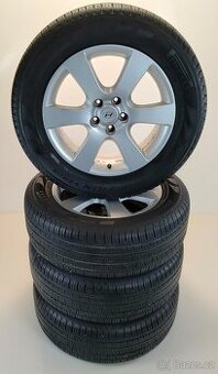 Kola na Hyundai Santa Fe 7Jx18 ET41 pneu celoroční Pirelli
