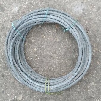 Prodám ocelové lano, tloušťka 10 mm, délka cca 45 m