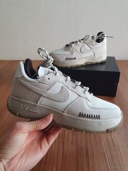 Tenisky Nike Air force 1 wild (NOVÉ) vel. 35
