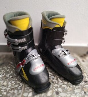 Lyžařské boty HEAD