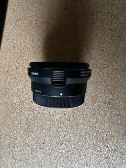 Prodám adapter Sigma MC-11 z objektivu Canon EF na telo Sony