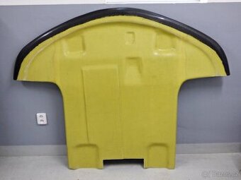 Kryt motorového prostoru Mitsubishi Lancer EVO 8