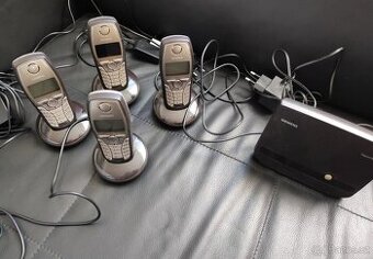 SIEMENS Gigaset stanice + 4 bezdr. Telefony + Faktura