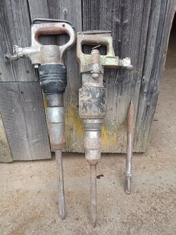 Pneumatické bourací kladivo