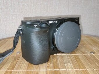 Sony a6400 tělo