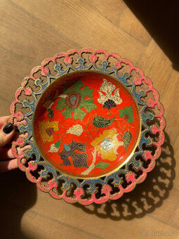 Mosazná ozdobná miska z Indie, ruční výroba