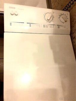 Zanussi vrchem plněná