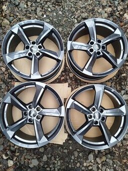 ALU ATS 5x112 R19 8J ET26 střed 66mm