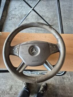 Volant s airbagem mercedes r320