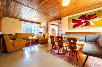 Prodej vinného sklepa s ubytováním a vinicí Valtice - Úvaly