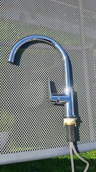 Dřezová páková baterie GROHE BauEdge