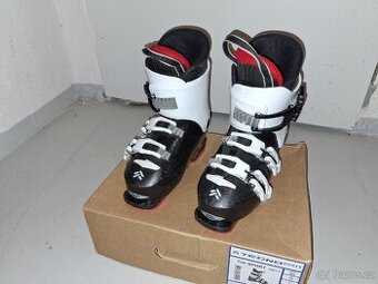 Dětské lyžařské boty, přeskáče vel. 32 EUR, mondo 200