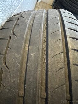 225/50/17 DUNLOP