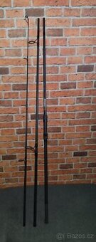 Třídílný prut Deluxe Carp Spod