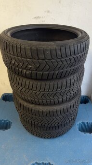Zimní pneu 225/40/19 Pirelli (4ks)