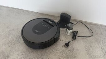 Robotický vysavač iRobot Roomba i7
