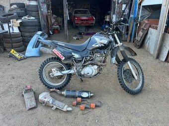 Yamaha Xt600e rychle jednání sleva