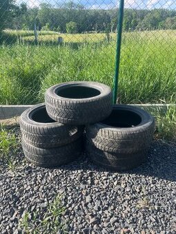 Zimní pneu Matador 235/55/R17
