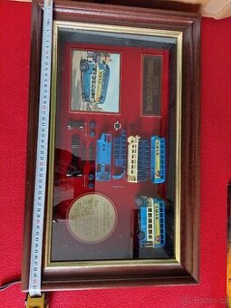 Matchbox yesteryear zasklený výstavní rám se dvěma modely