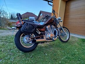Suzuki VS 750 Intruder