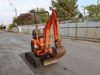 Minibagr Kubota - 1
