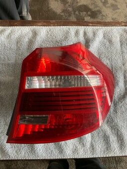 Zadní pravé světlo BMW 1 2005