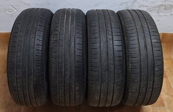 Letní pneu 205/55/16 2xPirelli, 2xMichelin