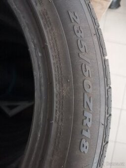 Pneu letní 235/50R18