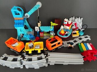 Lego Duplo 10875 nákladní vlak